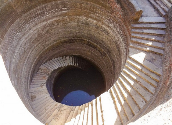 不为人知的印度梯井——被遗忘的奇迹建筑(印度的楼梯井)